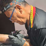 Ramón Vázquez tatuador en Cancún