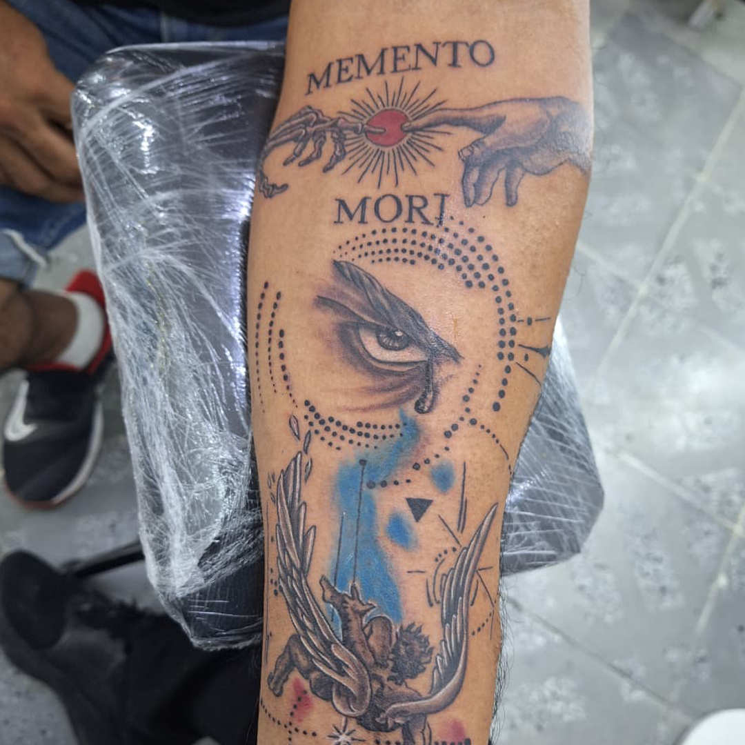 Memento mori tatuaje